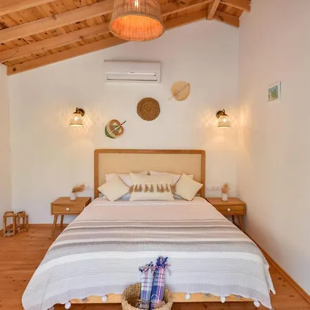 Kır Evi Neamakri Bungalow