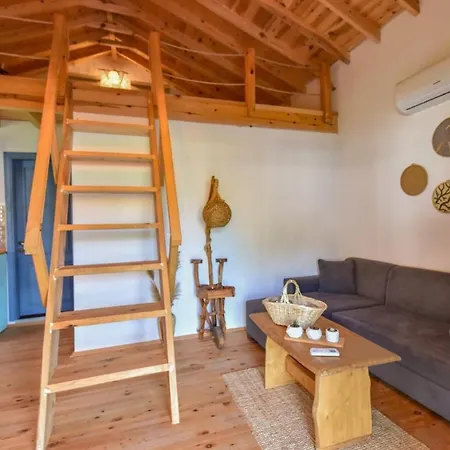 Kır Evi Neamakri Bungalow *